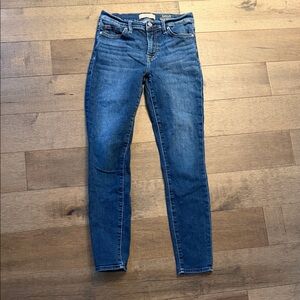 💕 7 For All Mankind Deep Blue Skinny Jeans